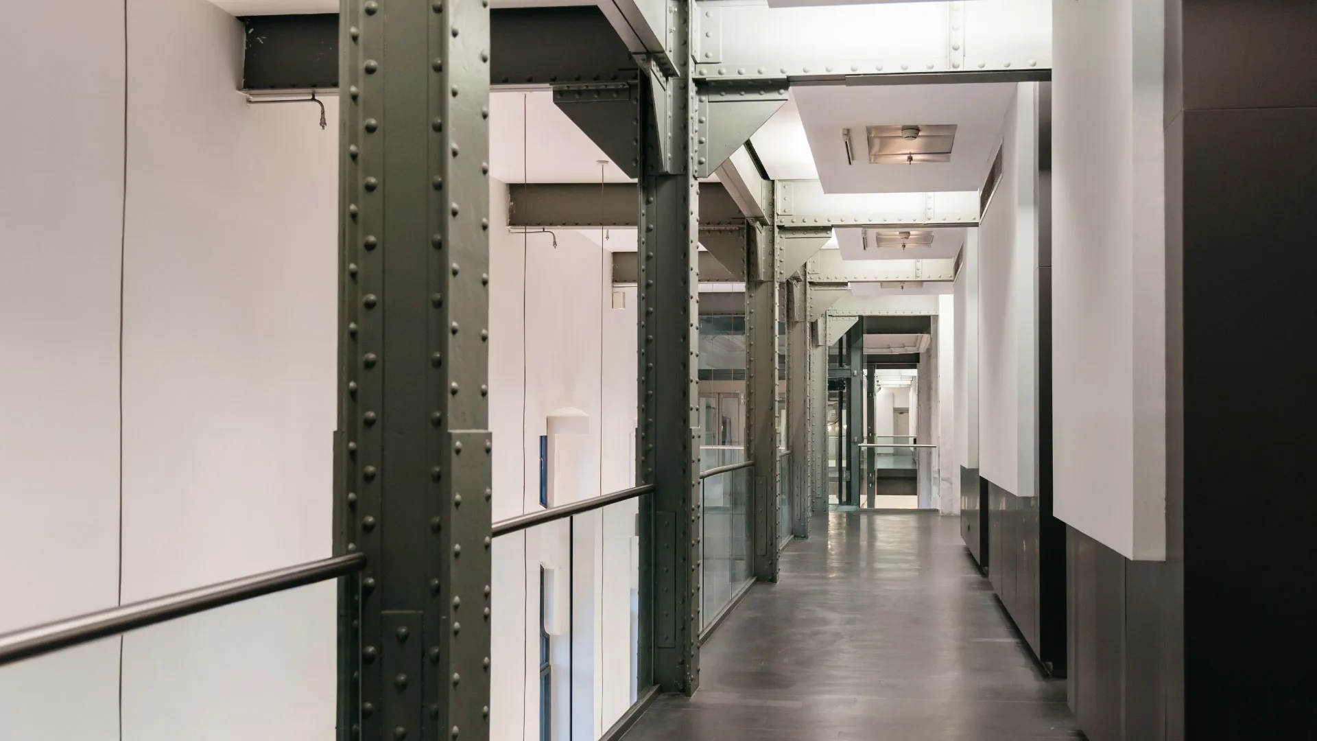 From soaring skyscrapers to expansive airports, many of the awe-inspiring structures in our built environment rely on advanced vertical support from steel columns. steel column